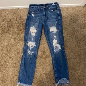Hollister curvy high rise mom jeans